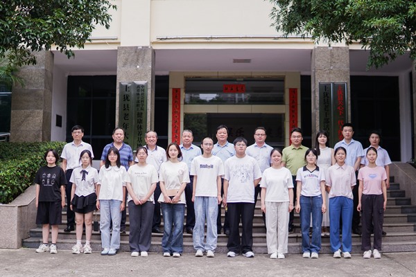 共叙助学情，同盼新征程